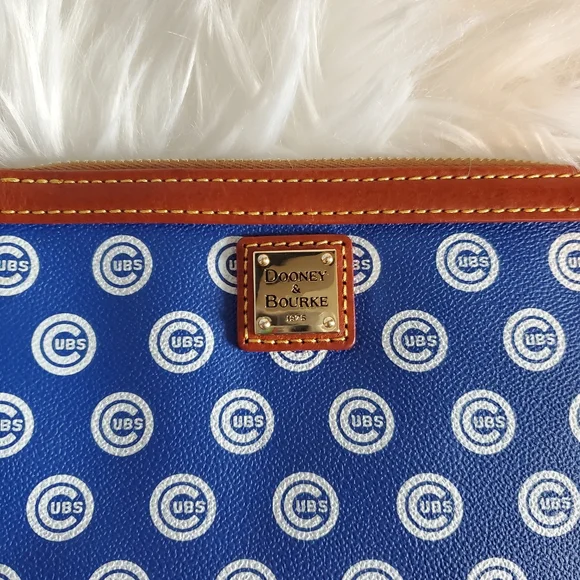 Dooney & Bourke World Series Cubs Wristlet - Picture 2 of 7